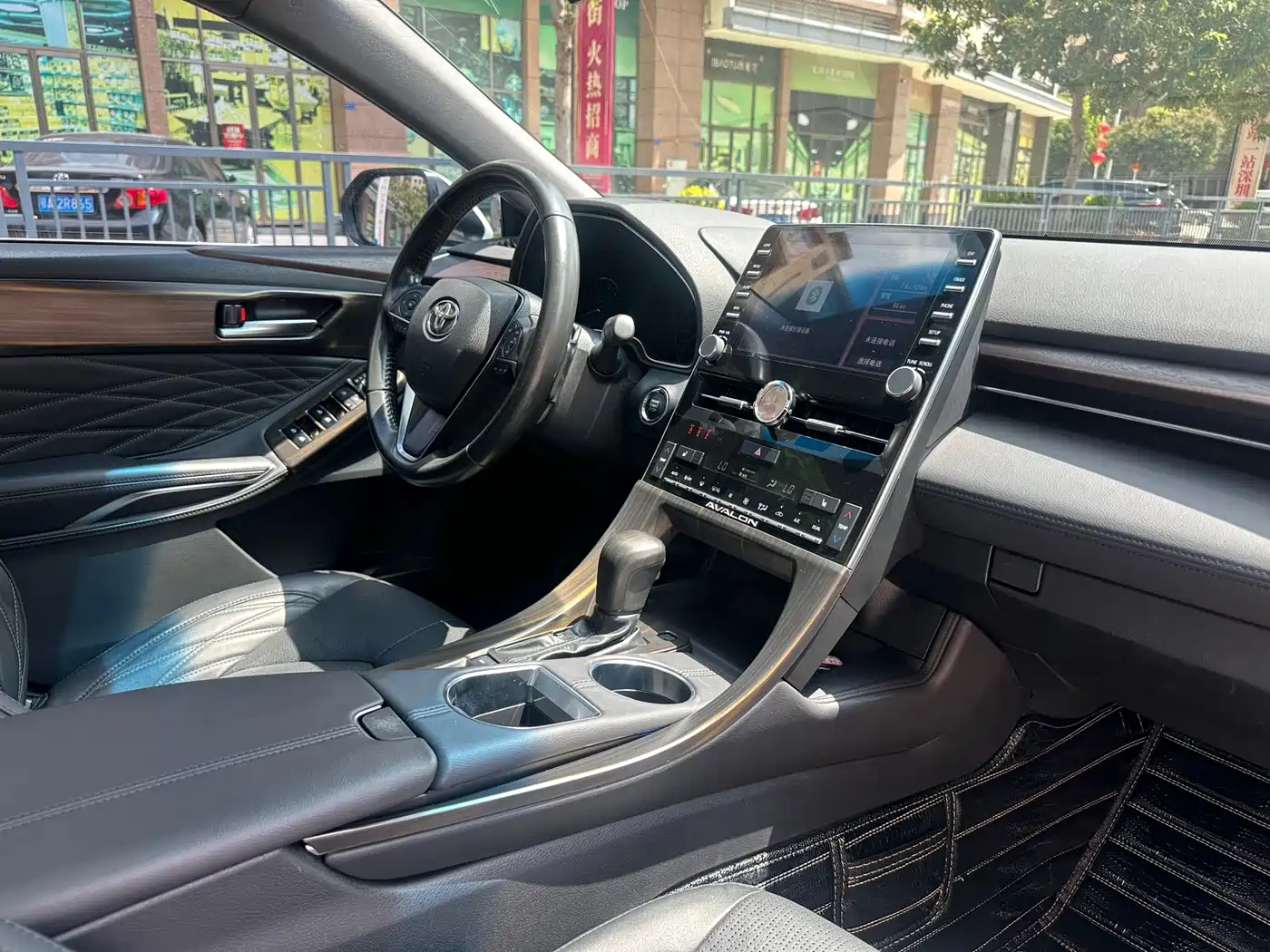 Toyota Avalon 2019 2.5L Touring Premium (China V) фото 11
