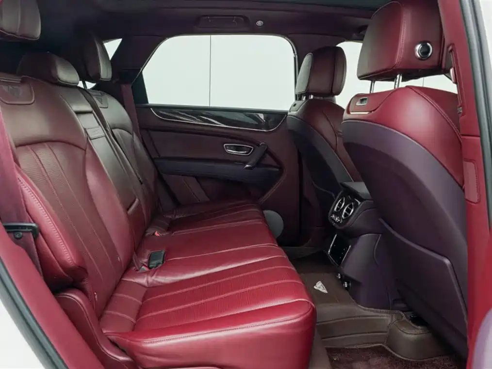 Bentley Bentayga Hybrid 2019 2019 3.0T PHEV