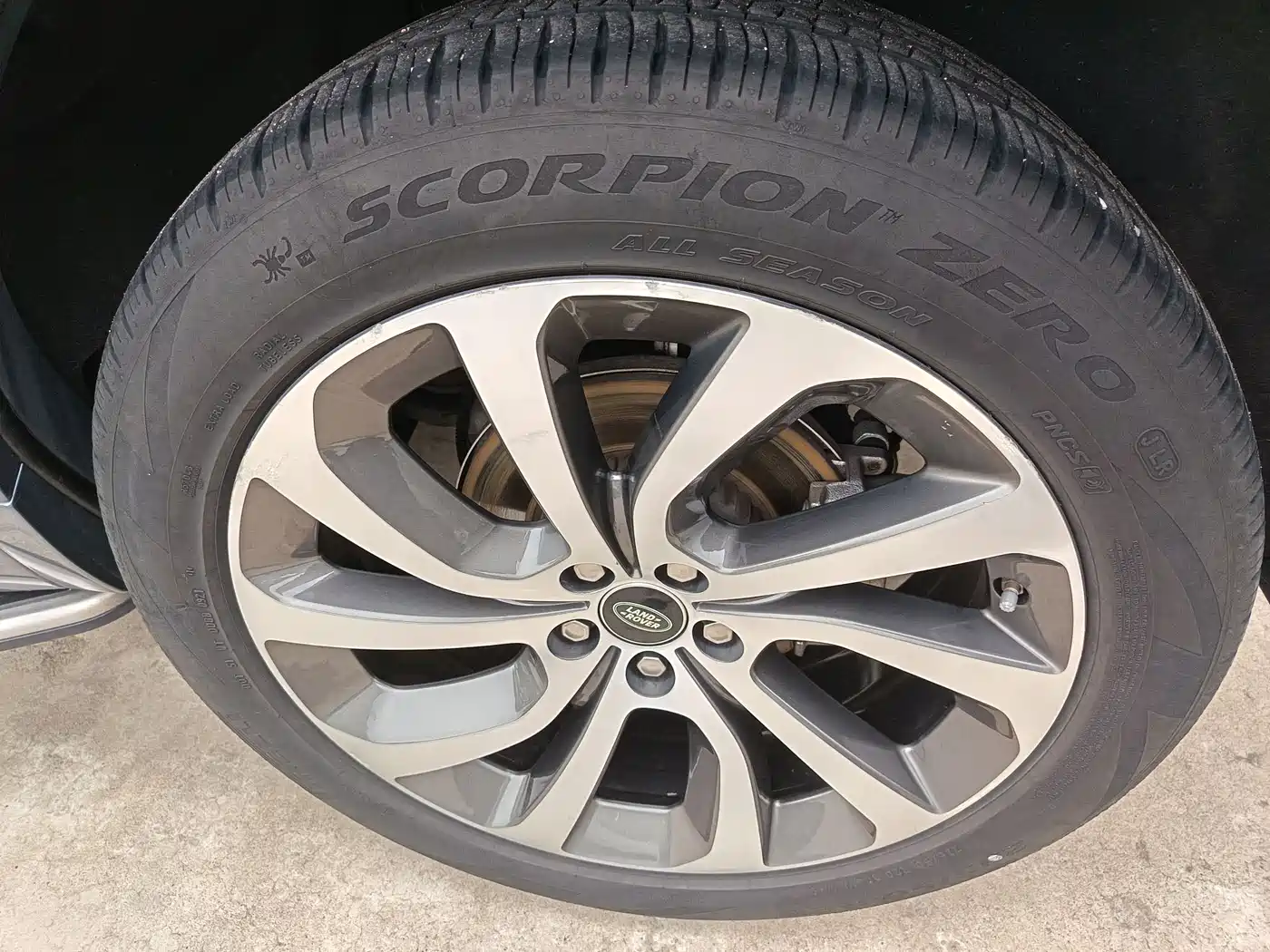 Land Rover Discovery Sport 2021 249PS R-Dynamic S Performance Edition фото 21
