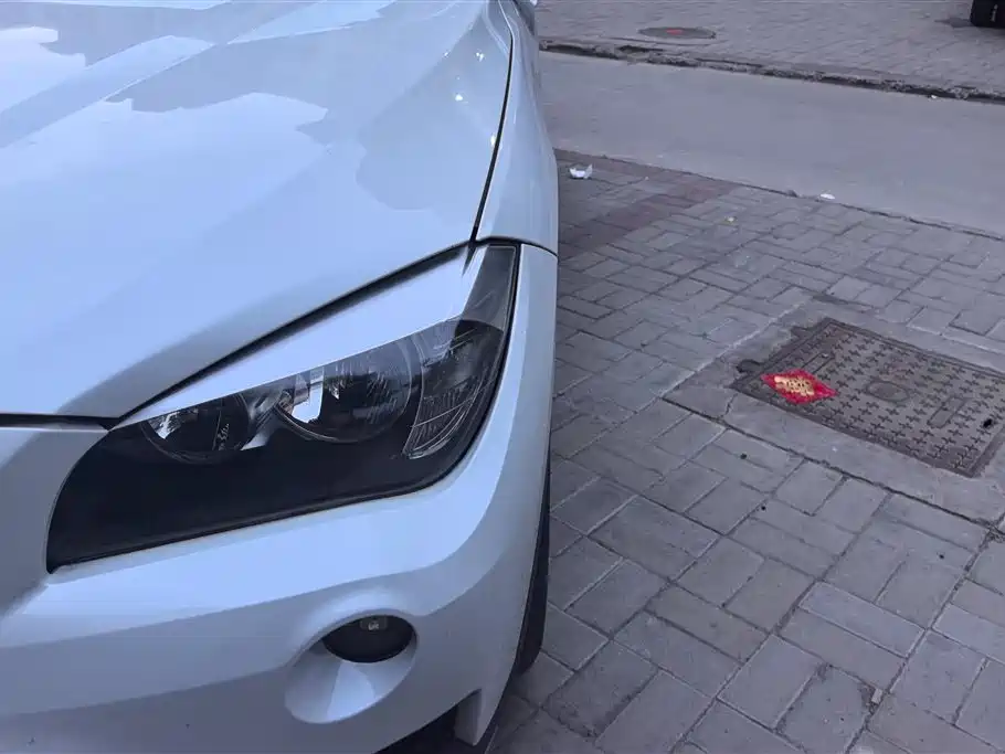 BMW X1 2015 Model sDrive18i Fashion Advanced Edition фото 5
