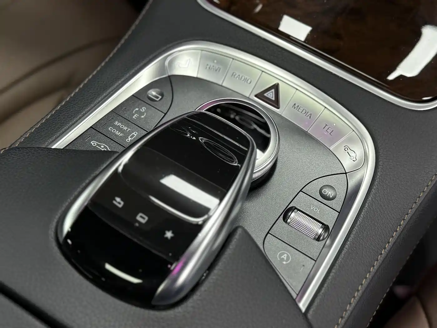 Mercedes-Benz S-Class 2014 S 320 L Luxury фото 13