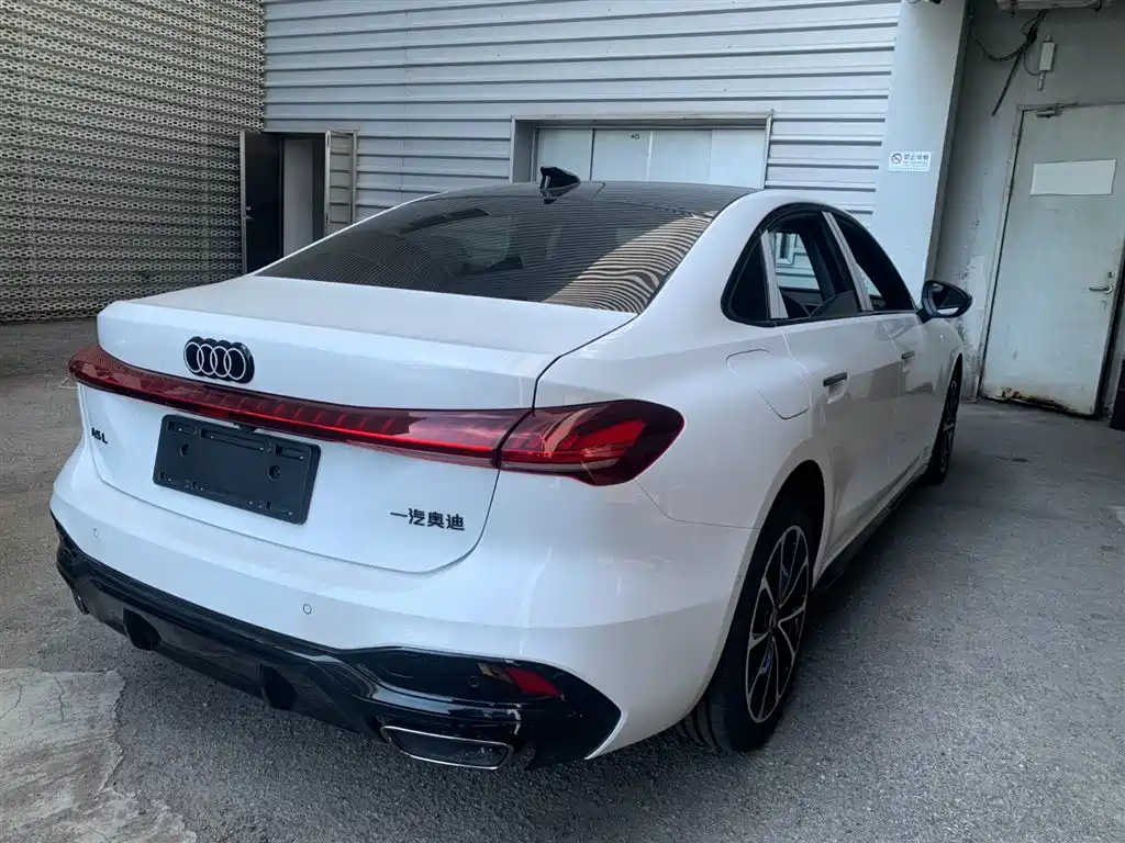 Audi A5L 2025 2.0T Sport Edition Plus фото 4