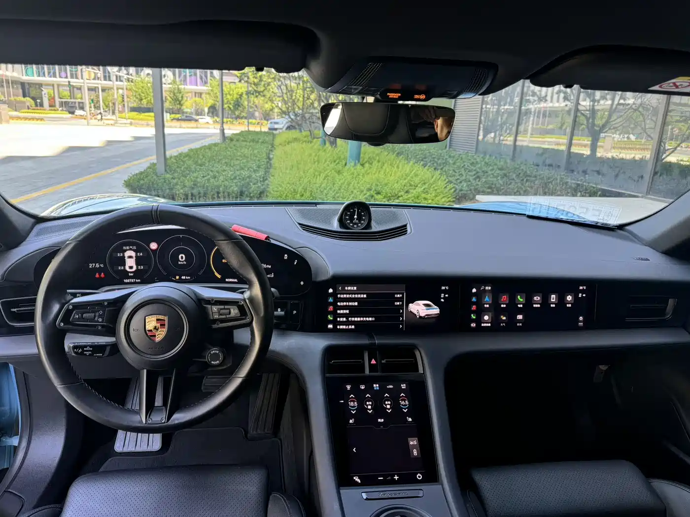 Porsche Taycan 2020 Taycan фото 11