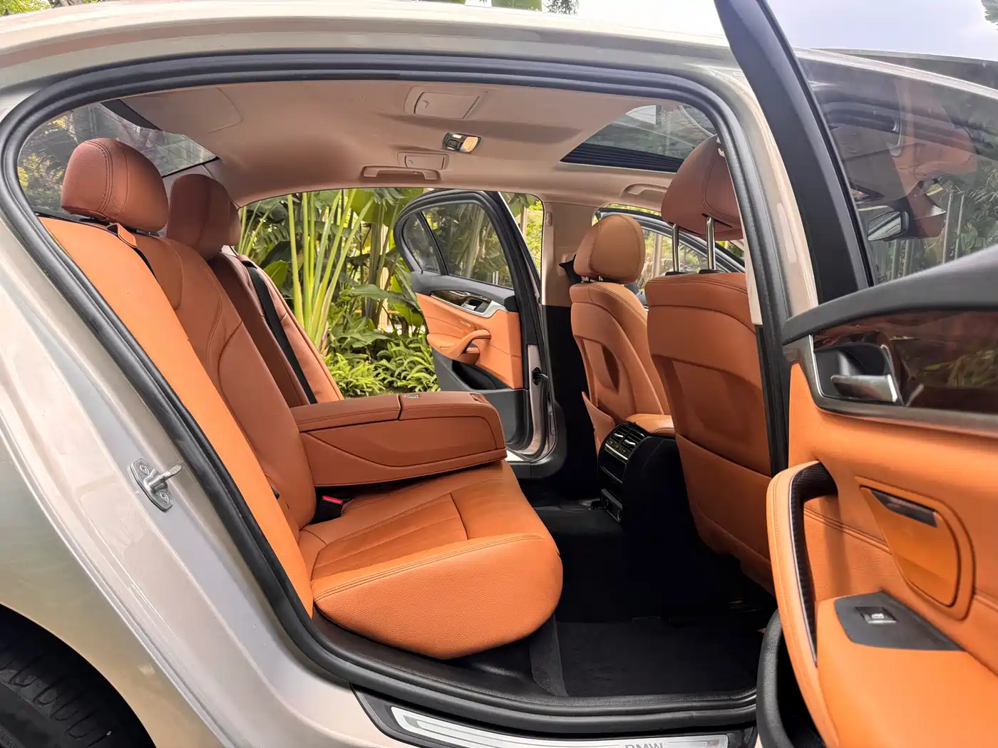 BMW 5 Series 2018 528Li Launch Special Edition фото 7