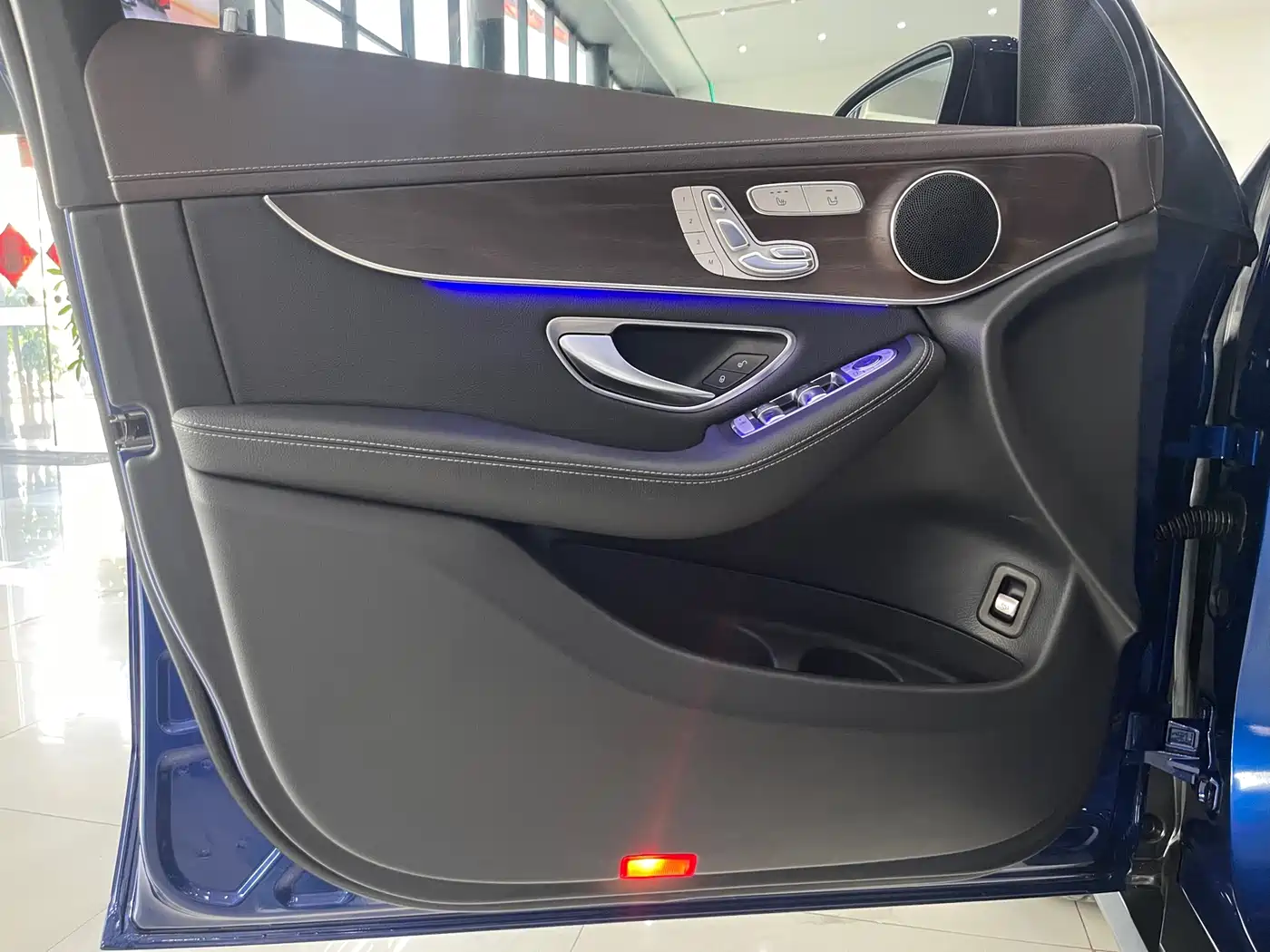 Mercedes-Benz GLC 2021 GLC 260 L 4MATIC Luxury фото 13