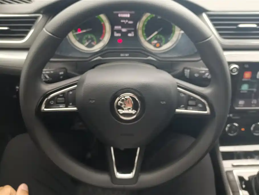 Škoda Superb 2018 TSI280 DSG Comfort (China V) фото 15