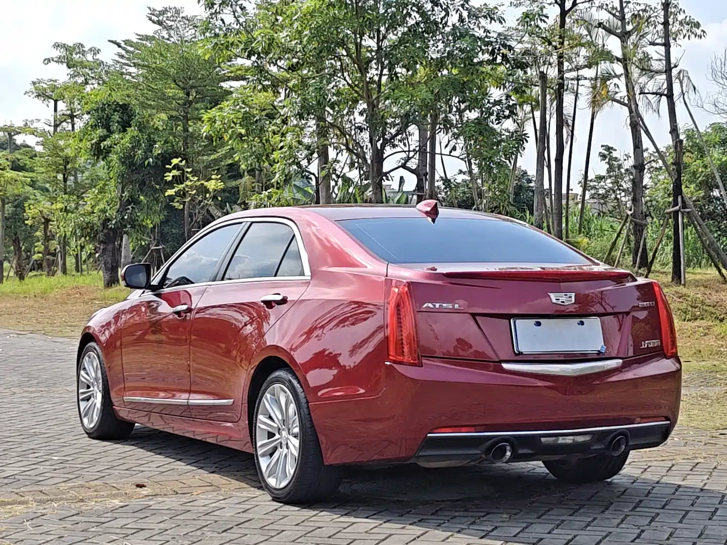 Photo 16 - Cadillac ATS-L