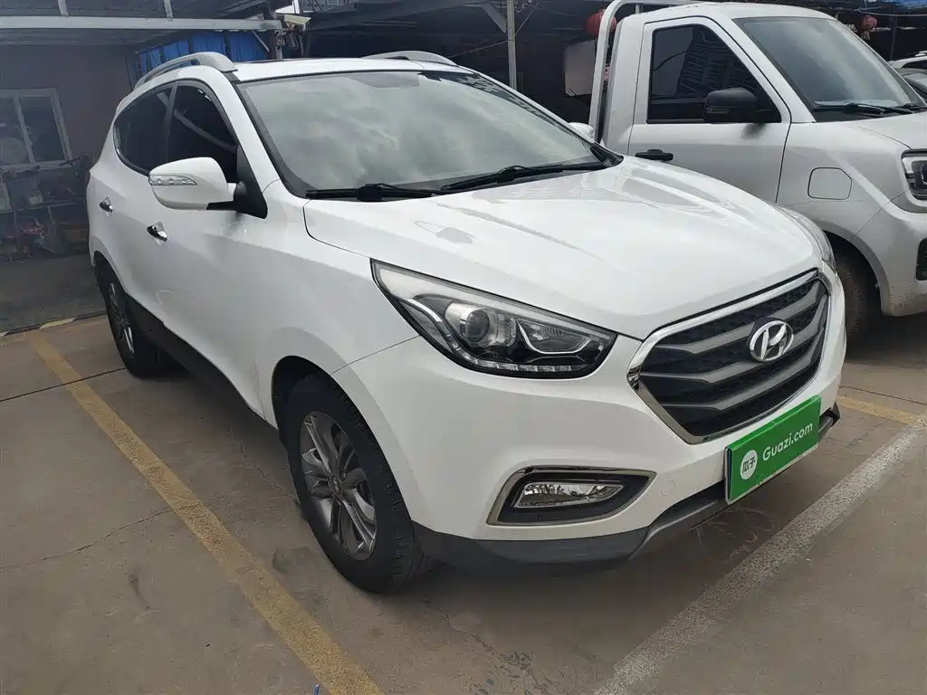 Hyundai Beijing Hyundai ix35 2015 2.0L Automatic 2WD Smart China V фото 4