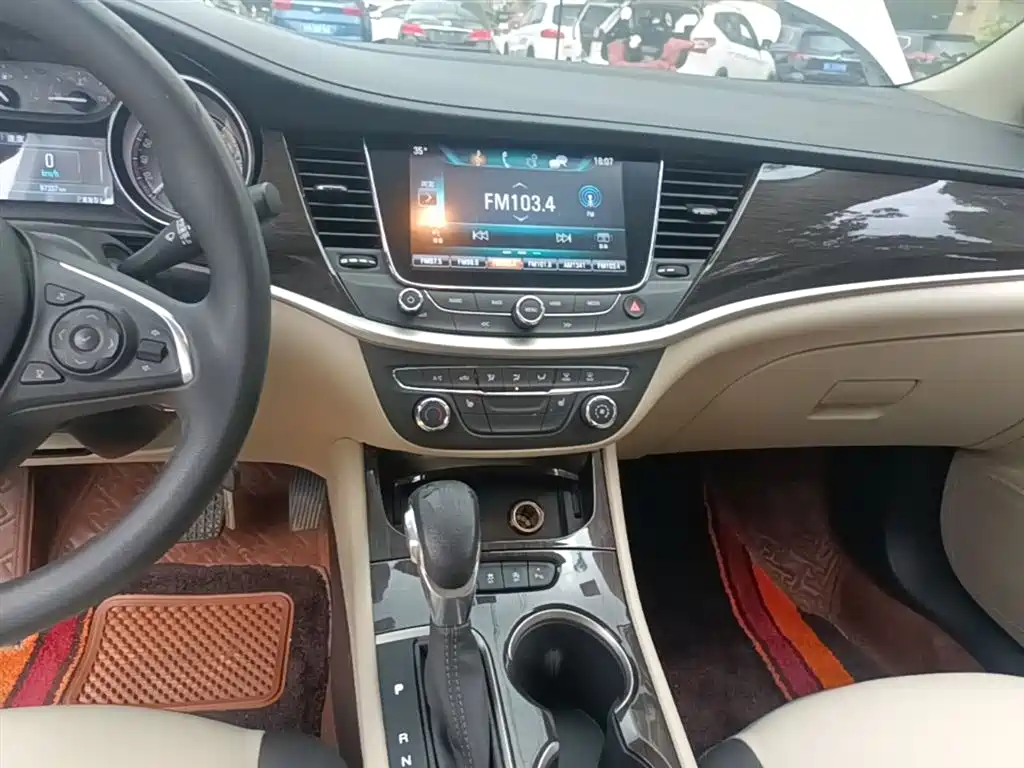 Buick Verano 2019 Sedan 15S Auto Leading фото 13