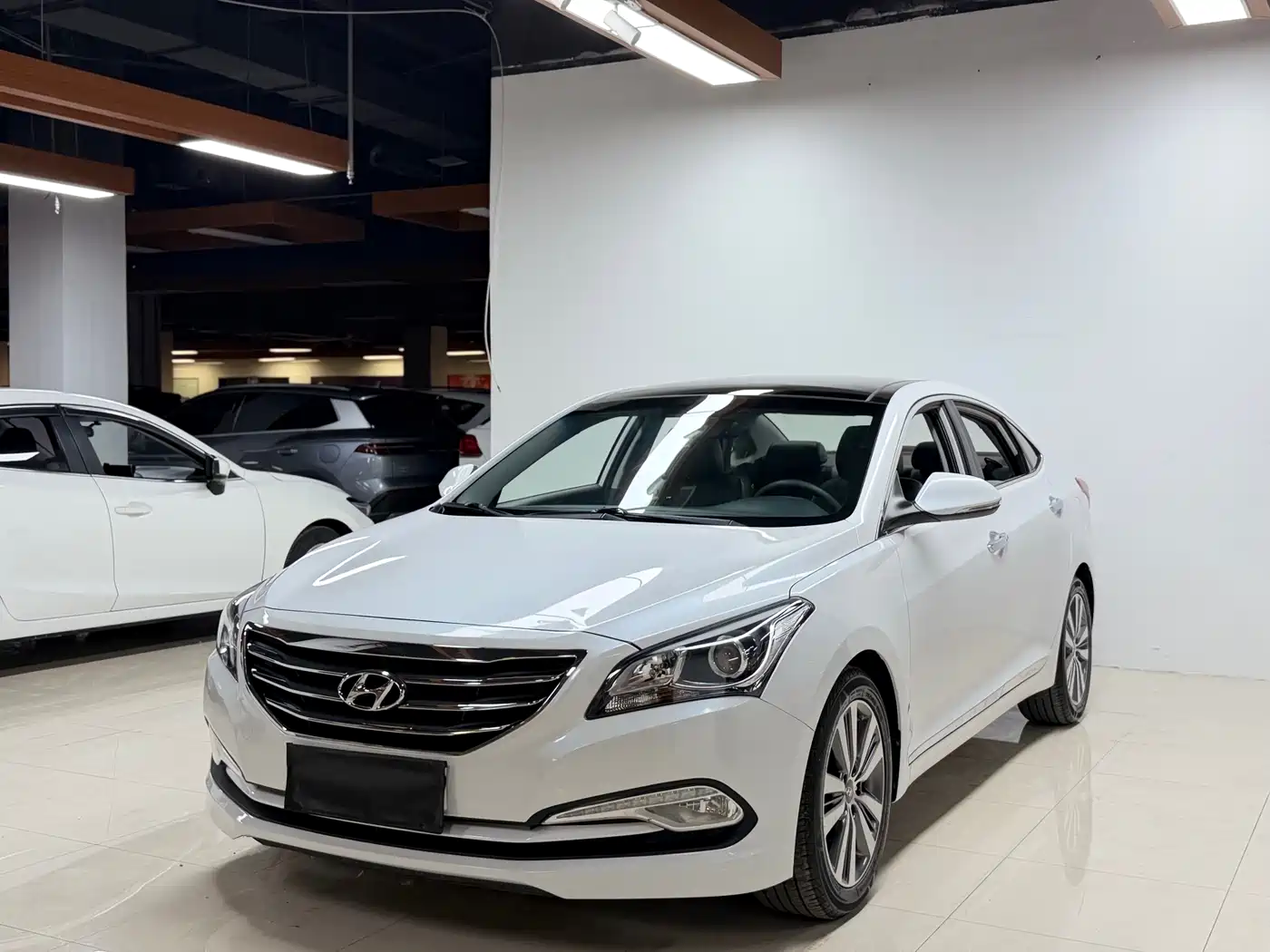 Hyundai Mistra 2016 1.8L Automatic Smart GLS