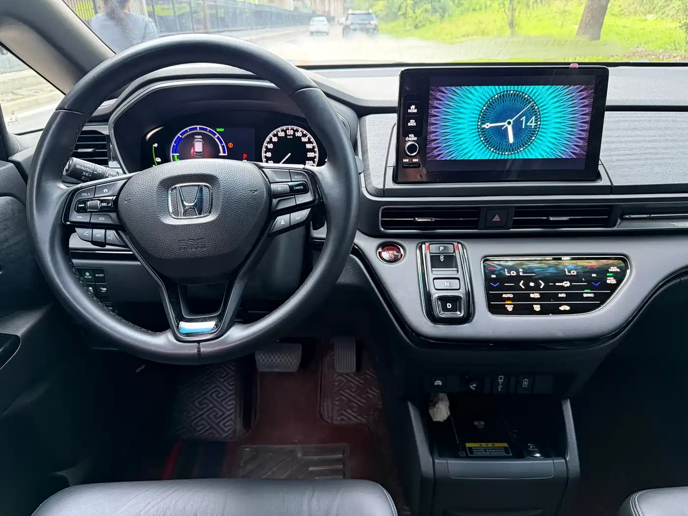 Honda Elysion 2025 2024 2.0L e:HEV Luxury Edition