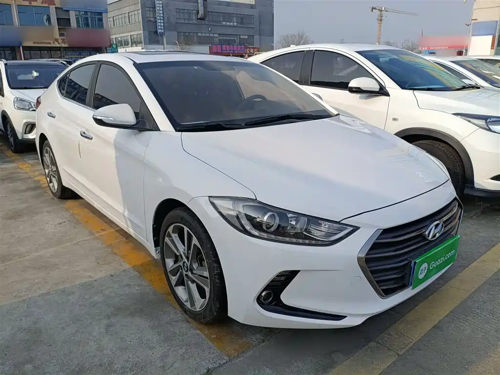 Hyundai Elantra 2016 Model 1.6L Automatic Smart Elite фото 4