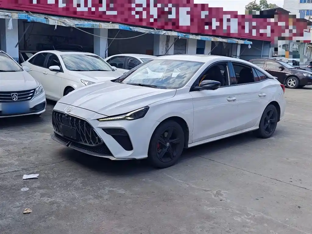 MG 5 Scorpio 2022 1.5T Trophy Sport Luxury Edition