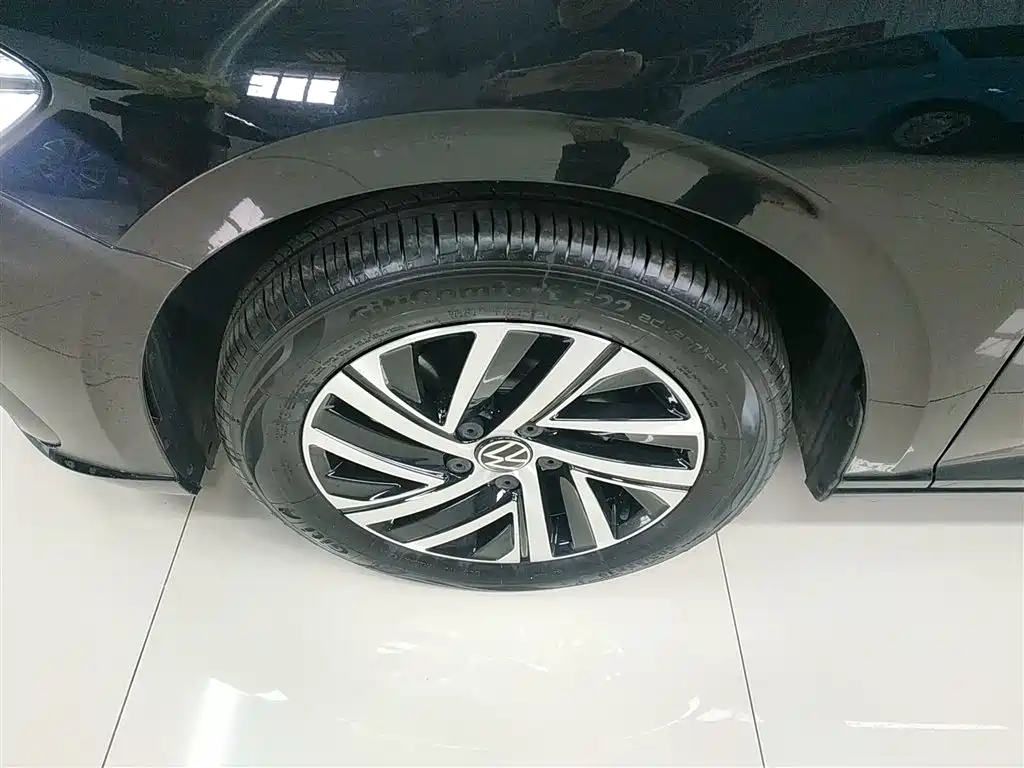 Volkswagen Lavida 2024 Model 1.5L Automatic Starlight 5 Million Edition фото 25