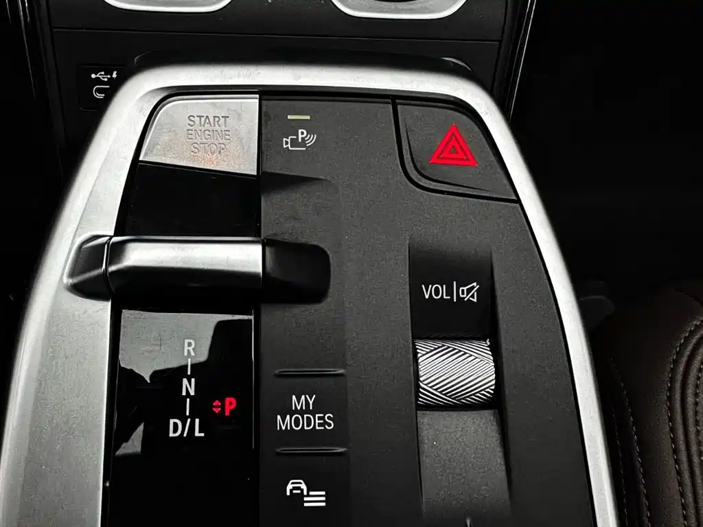 BMW X1 2023 sDrive20Li X Design Package фото 12