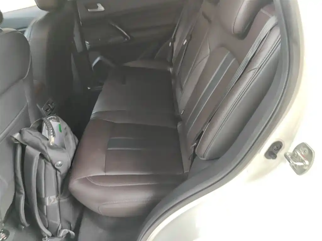 GAC Trumpchi Trumpchi GS4 2019 270T Automatic 2WD Elite Edition фото 17