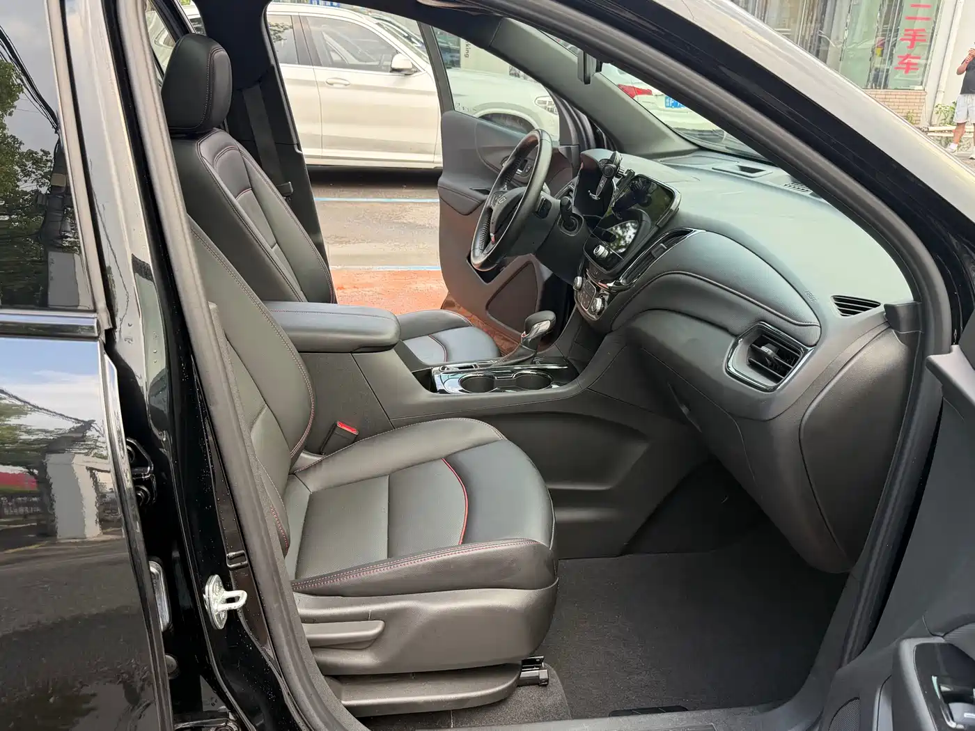 Chevrolet Equinox 2023 Mild Hybrid 2.0T RS Smart Frontier Edition фото 7
