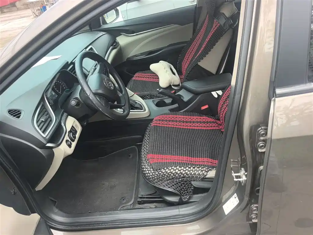 Buick Excelle 2015 15N Automatic Elite фото 15