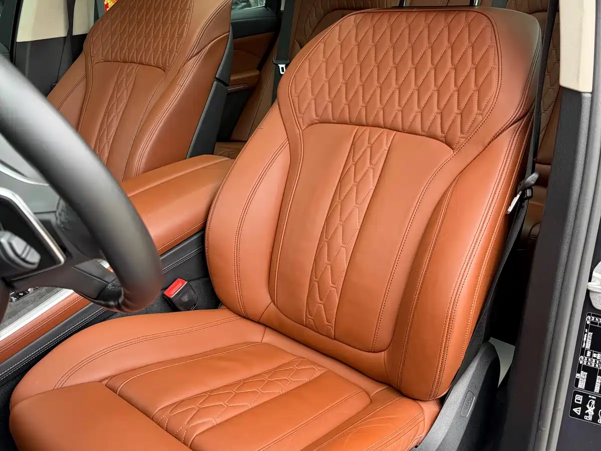 BMW X5 (Import) 2019 xDrive40i Exclusive M Sport Package фото 10