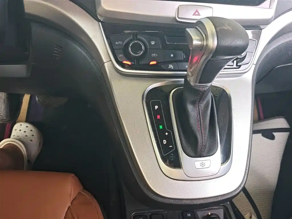 Haval H6 2015 Sport 1.5T Automatic 2WD Luxury фото 14