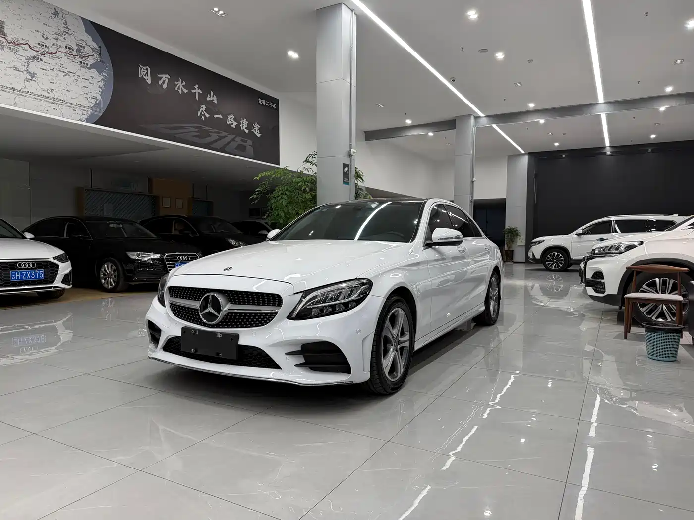 Mercedes-Benz C-Class 2020 C 260 L Sport фото 11