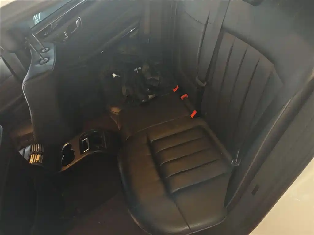 Mercedes-Benz E-Class 2015 E 260 L Sport фото 17