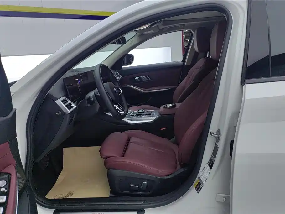 BMW i3 2025 eDrive 40 L Shadow Night Sport Package фото 9