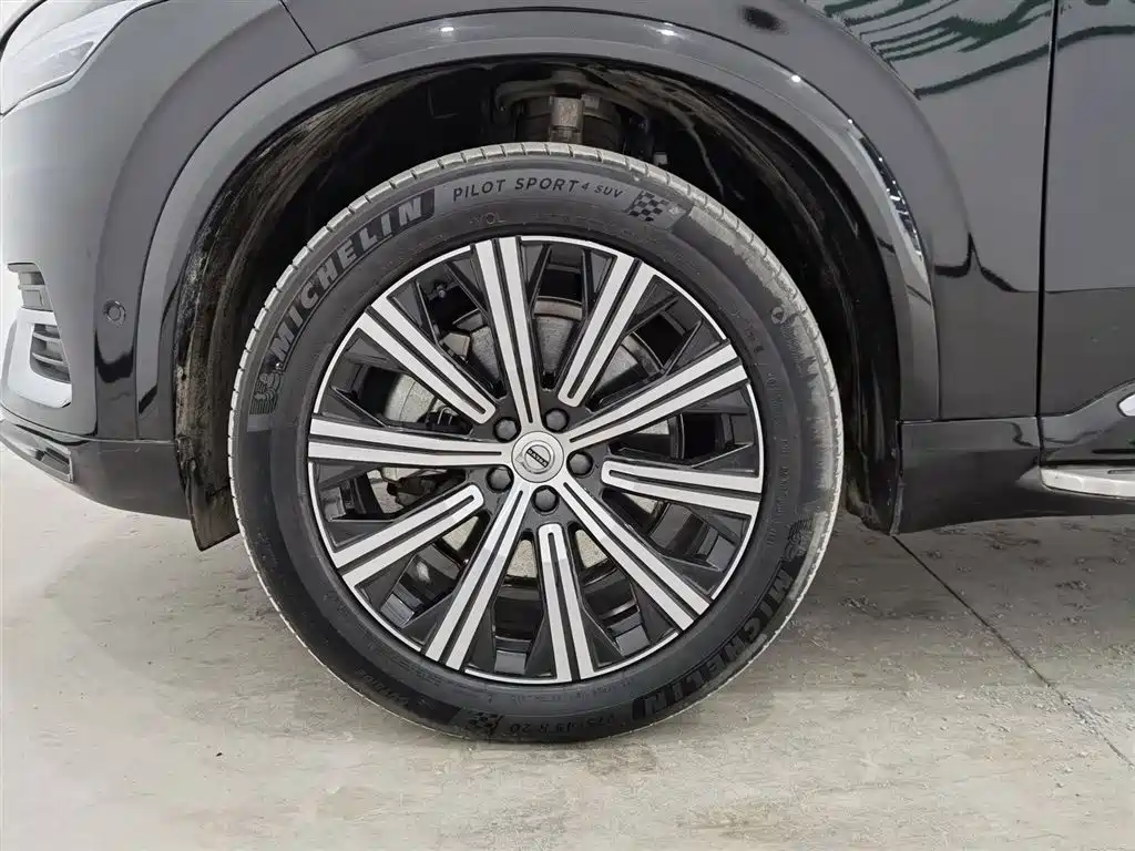 Volvo XC90 2022 B6 Smart Elegance Luxury 7-Seater фото 17