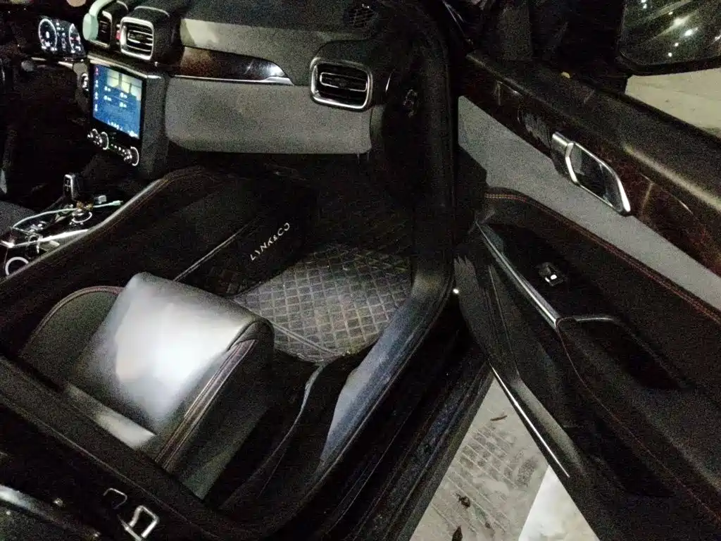 Lynk & Co 03 2019 2018 1.5TD DCT Sport (China V)