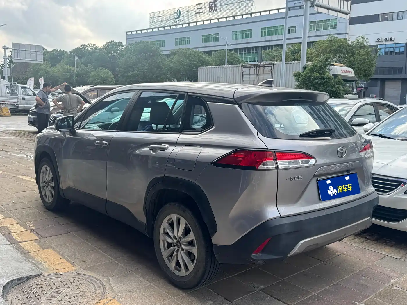 Toyota Corolla Cross 2022 2.0L Pioneer Edition фото 5