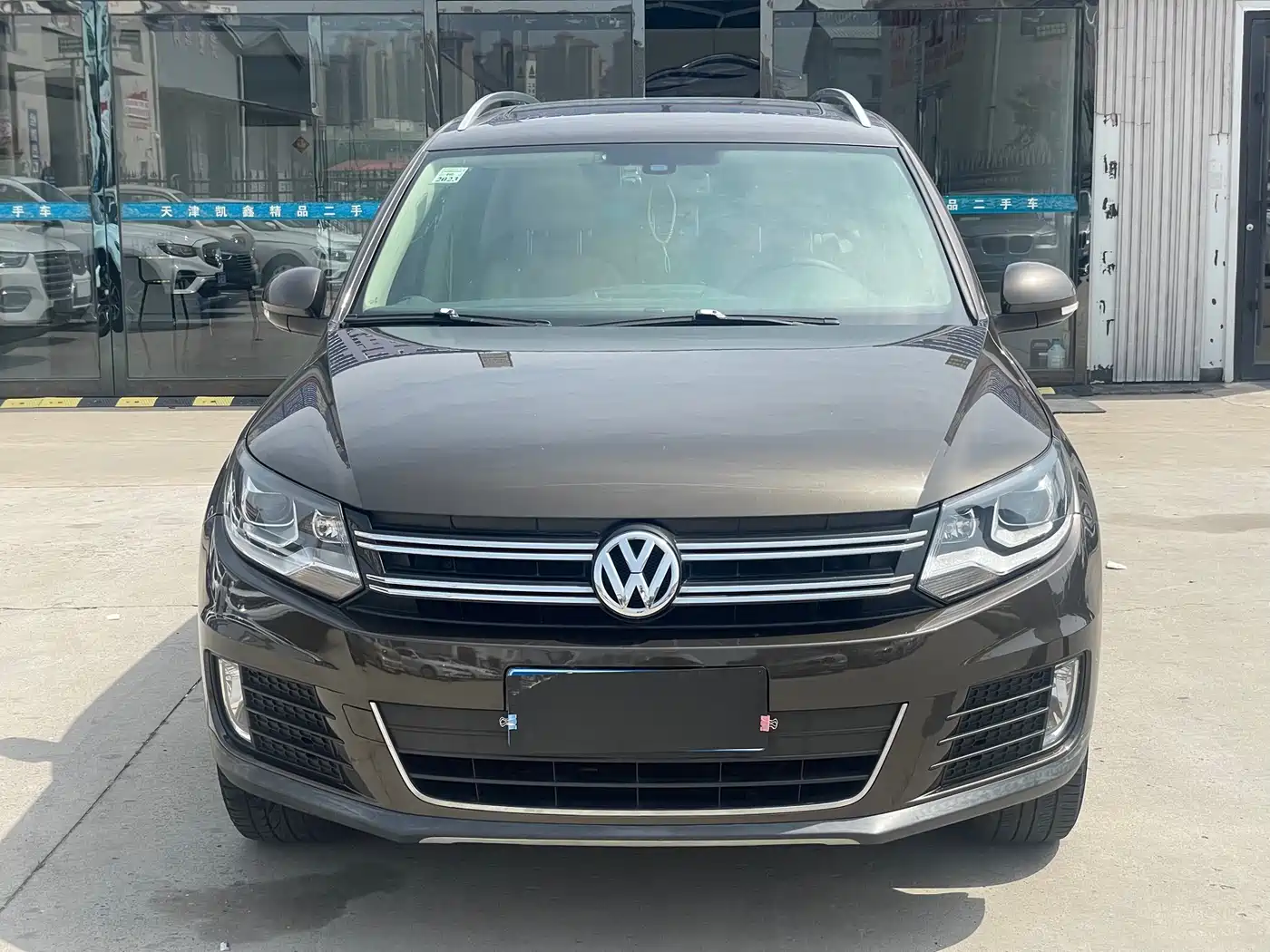 Volkswagen Tiguan 2015 1.8TSI Automatic 2WD Highline фото 2