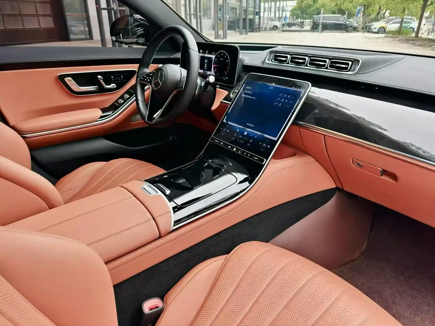 Mercedes-Benz S-Class 2023 Model S 400 L Luxury Edition фото 4