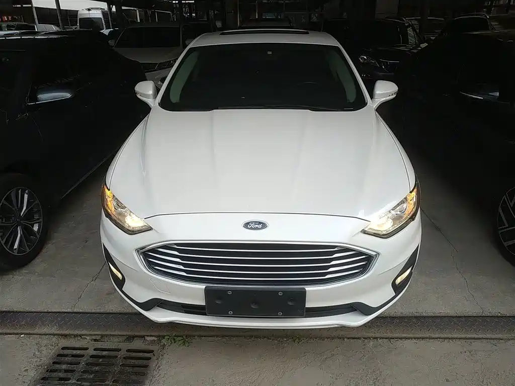 FORD MONDEO