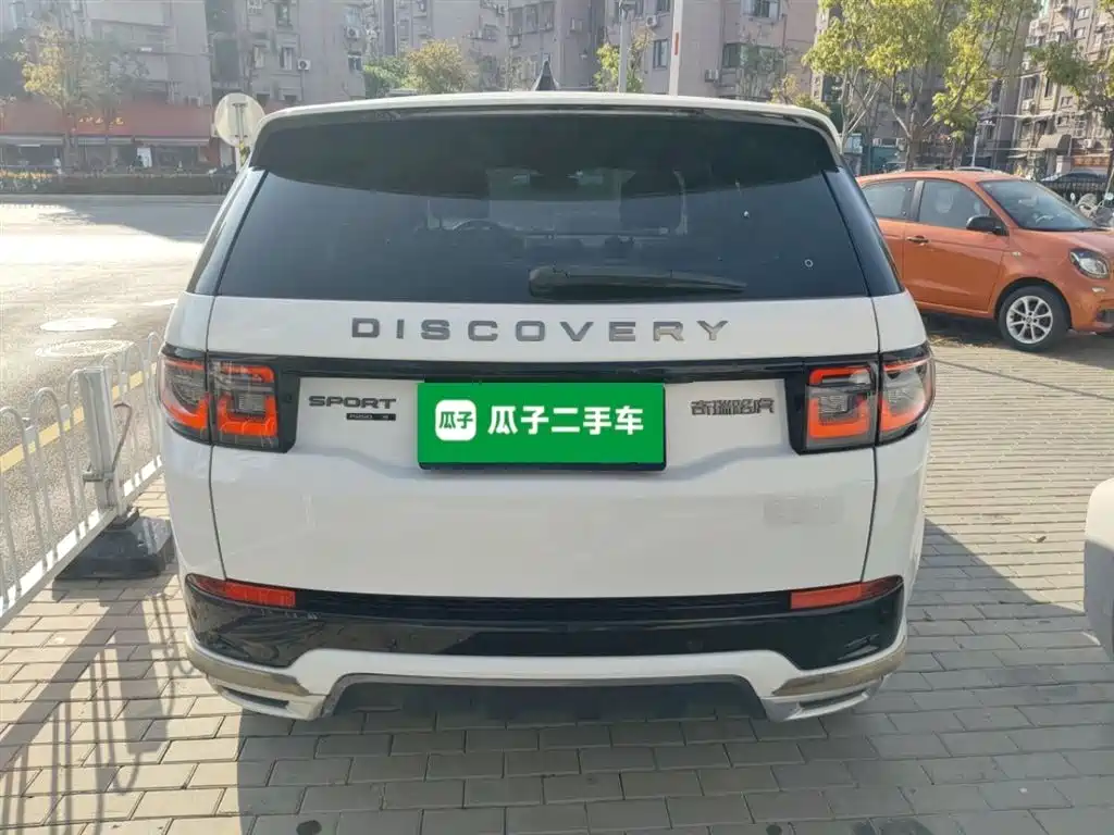 Land Rover Discovery Sport 2020 249PS R-Dynamic Performance фото 6