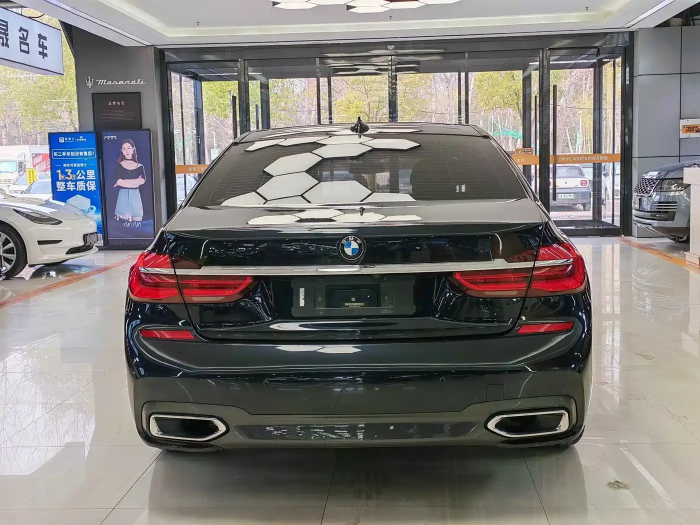 BMW 7 Series 2018 730Li Leading Type M Sport Package фото 8