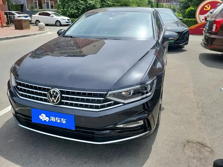 Volkswagen Magotan 2024 2 Million Units Public Sharing Edition 330TSI DSG Luxury