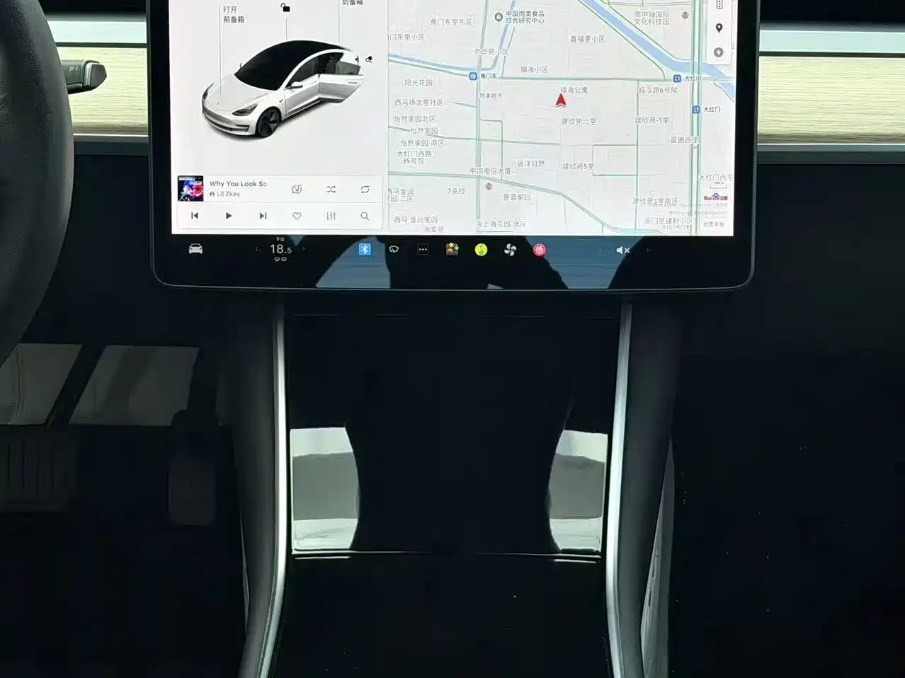 Tesla Model 3 (Import) 2019 Long Range All-Wheel Drive Edition фото 8