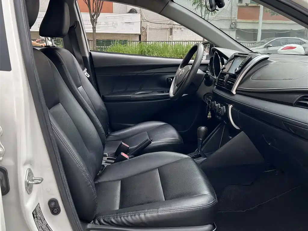 Toyota Vios 2016 1.5L Automatic Zhi Zhen Xing Yao Edition фото 9