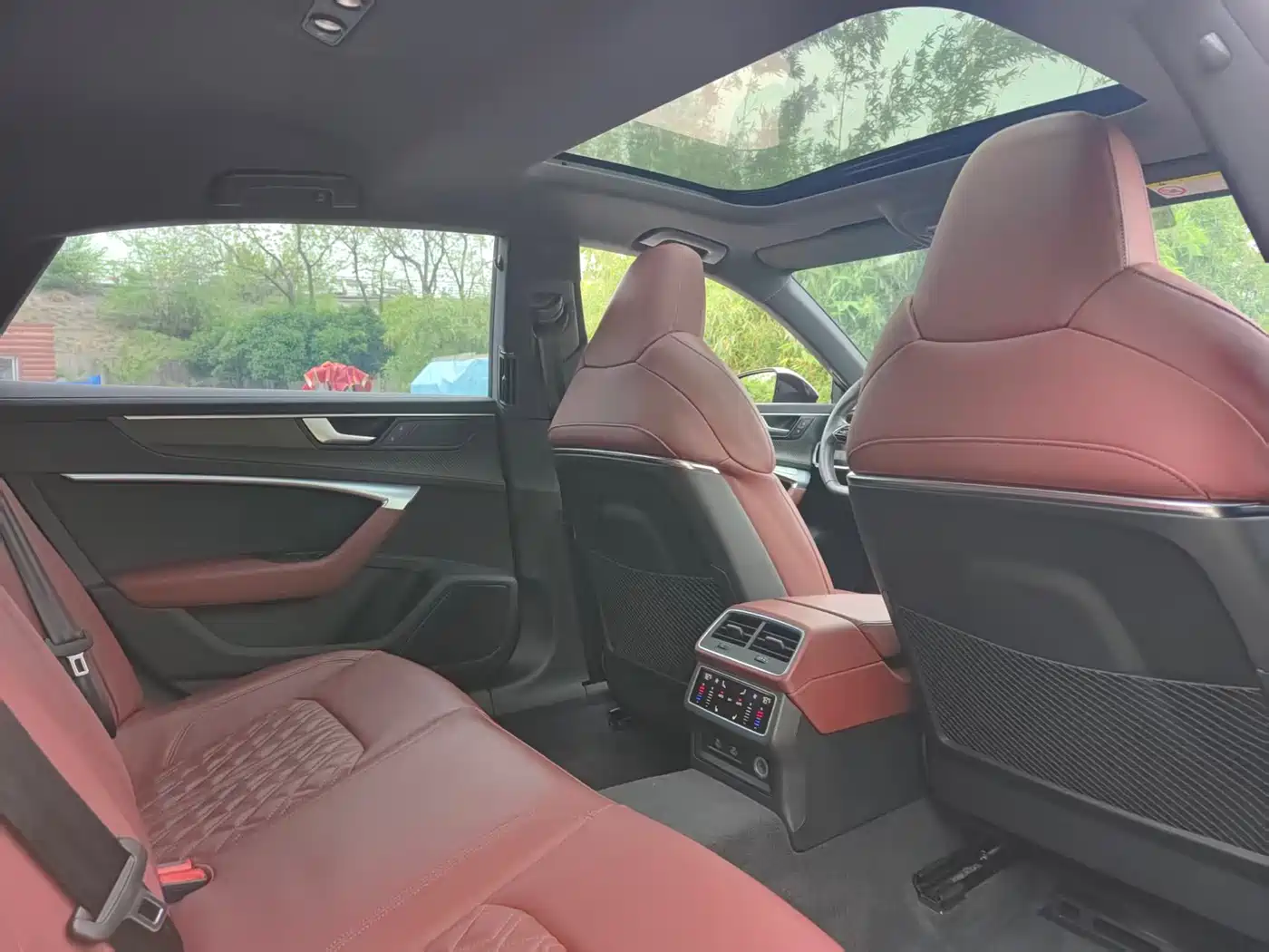Audi A7L 2022 45 TFSI quattro S-line Black Warrior Edition фото 22