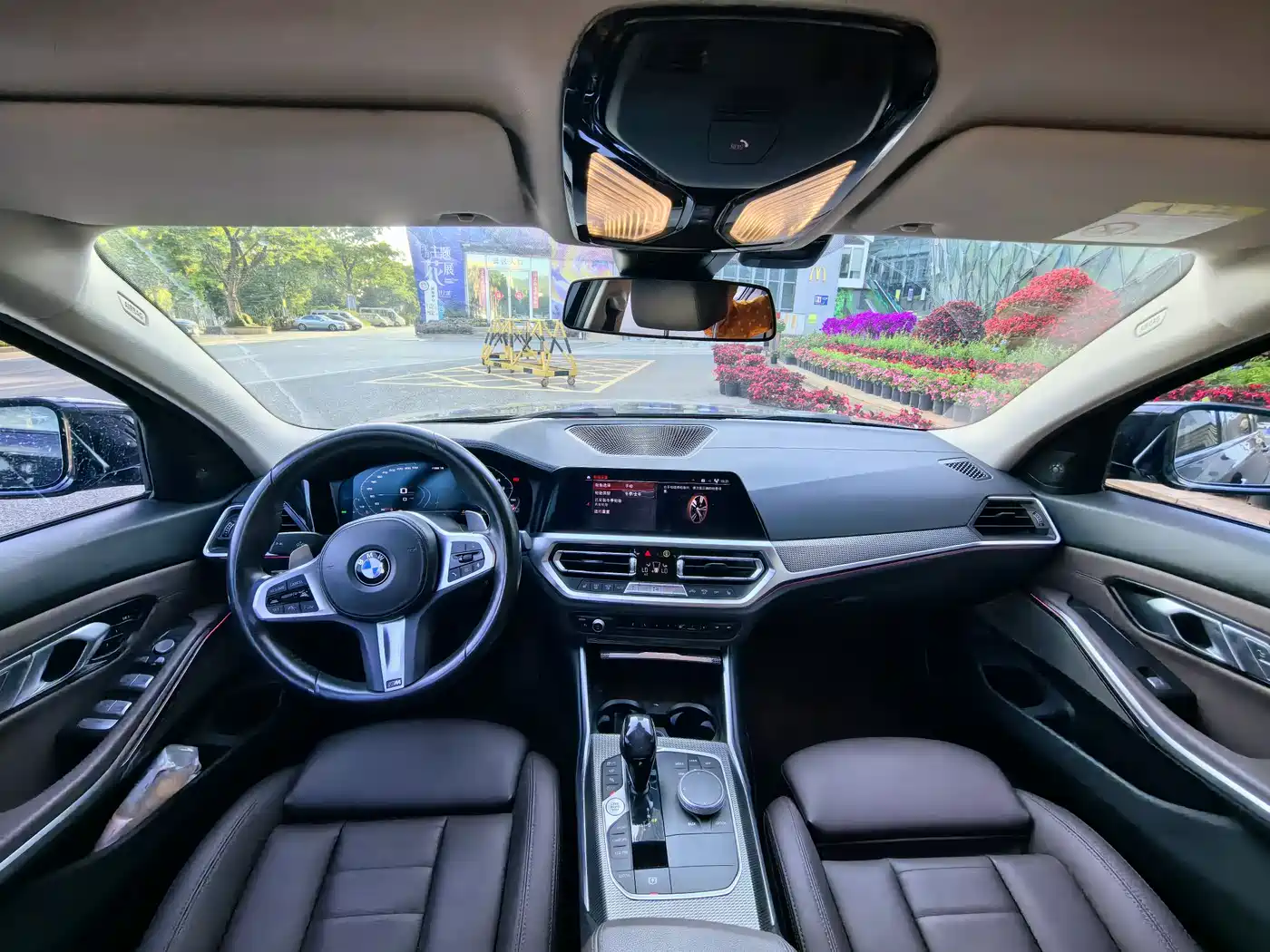 BMW 3 Series 2021 330Li xDrive M Sport Night Edition фото 7