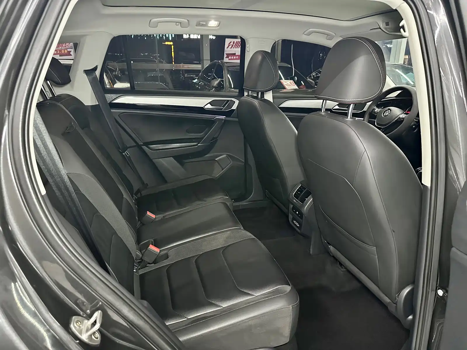 Photo 11 - Volkswagen Tayron