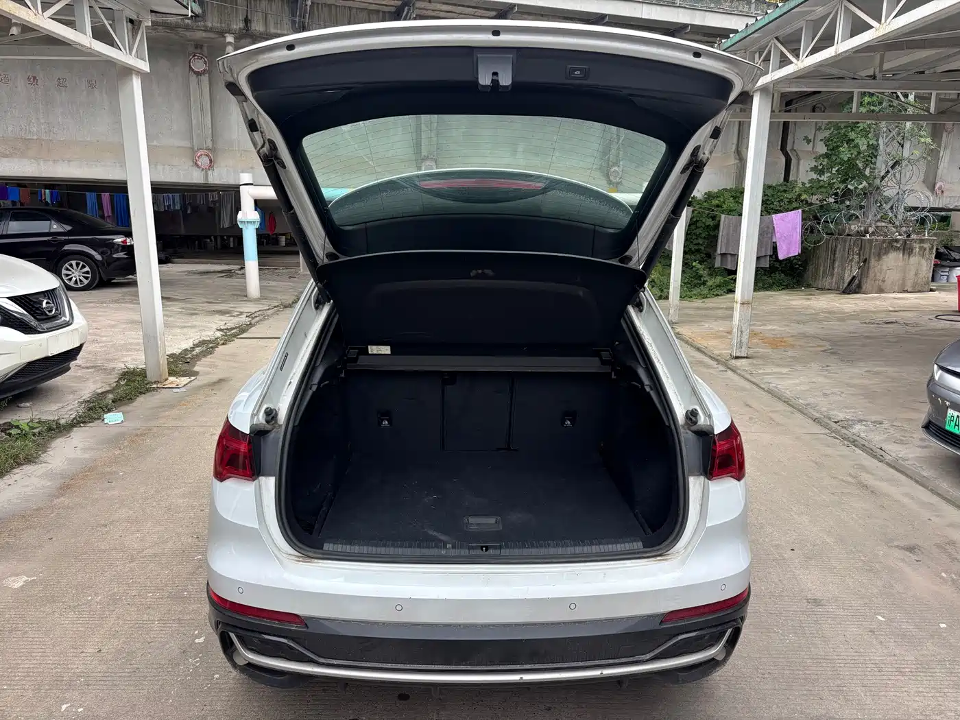 Photo 11 - Audi Q3