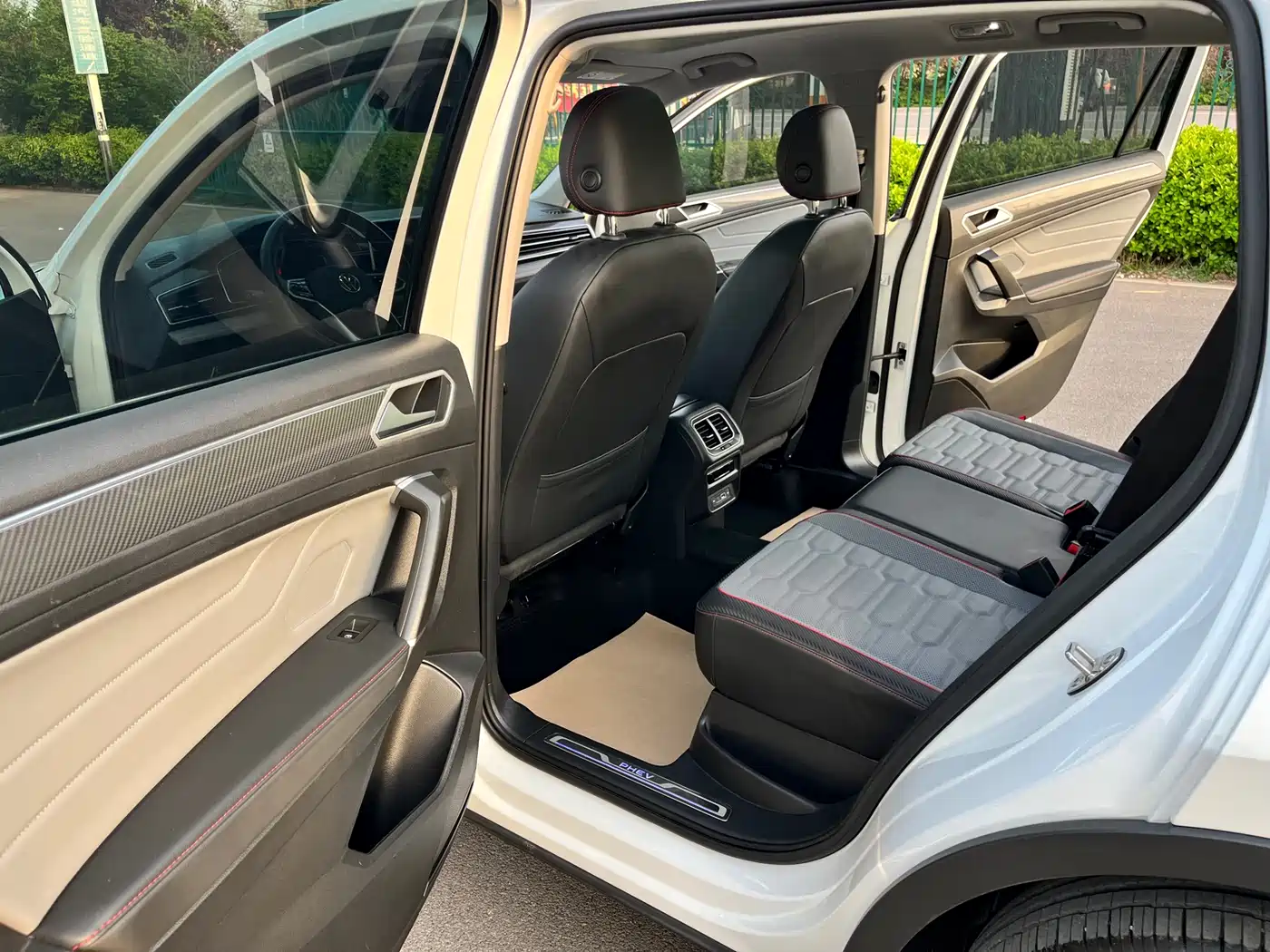 VOLKSWAGEN TIGUAN L NEW ENERGY