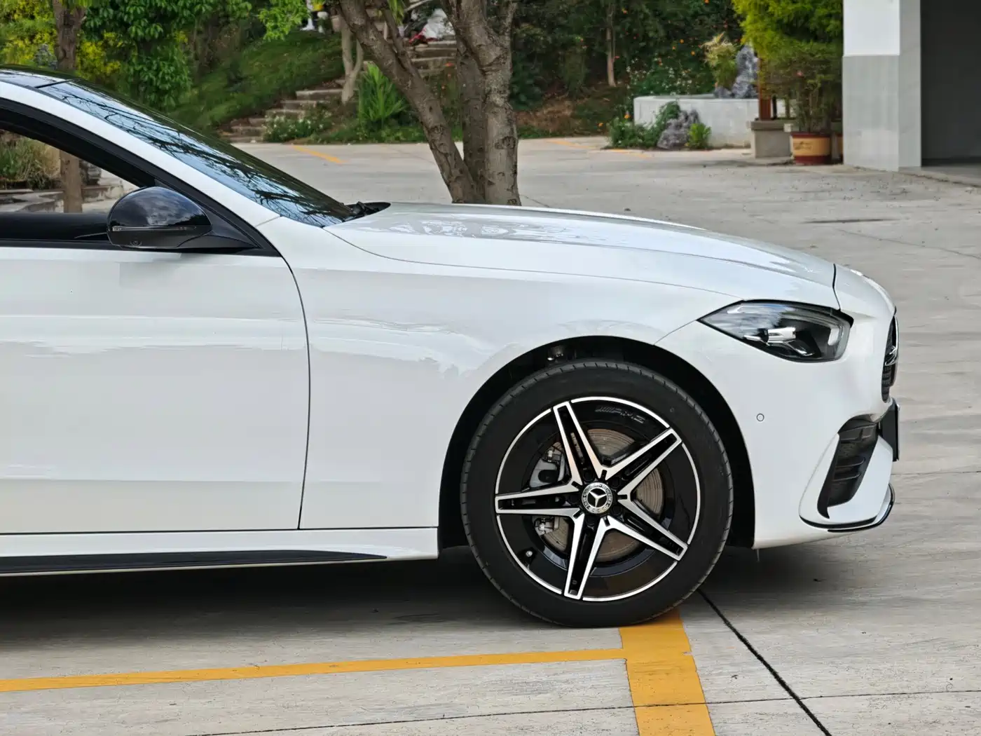 Mercedes-Benz C-Class 2024 Facelift C 260 L Moonlight Sport фото 9