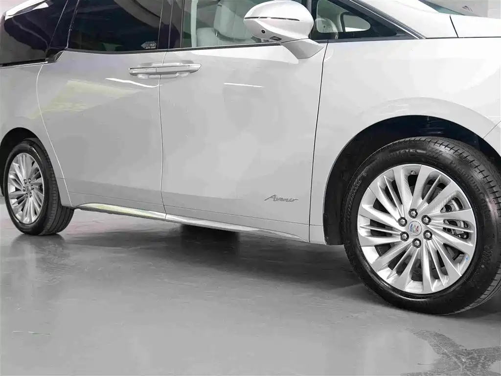 Buick Century 2024 2025 2.0T 7-Seater World Edition