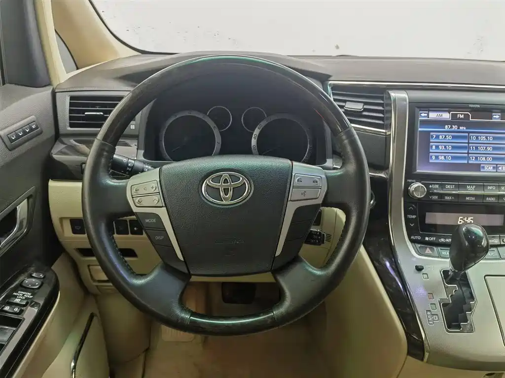Toyota Alphard 2012 3.5L Luxury Edition фото 11