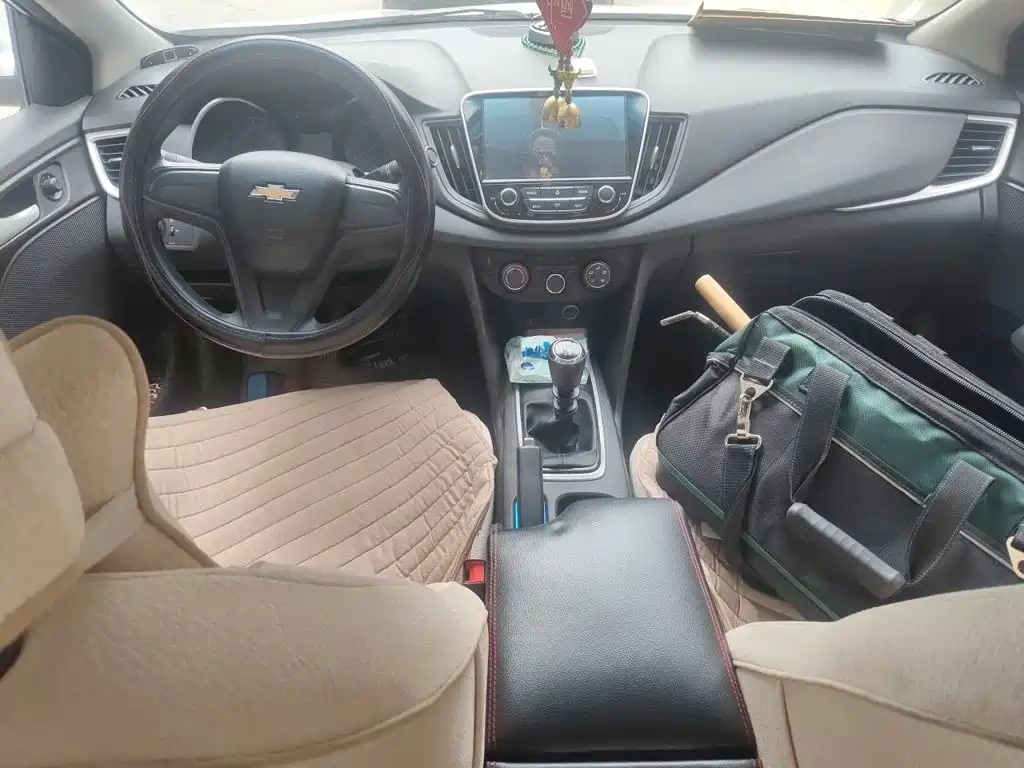 صورة 10 - Chevrolet Cavalier