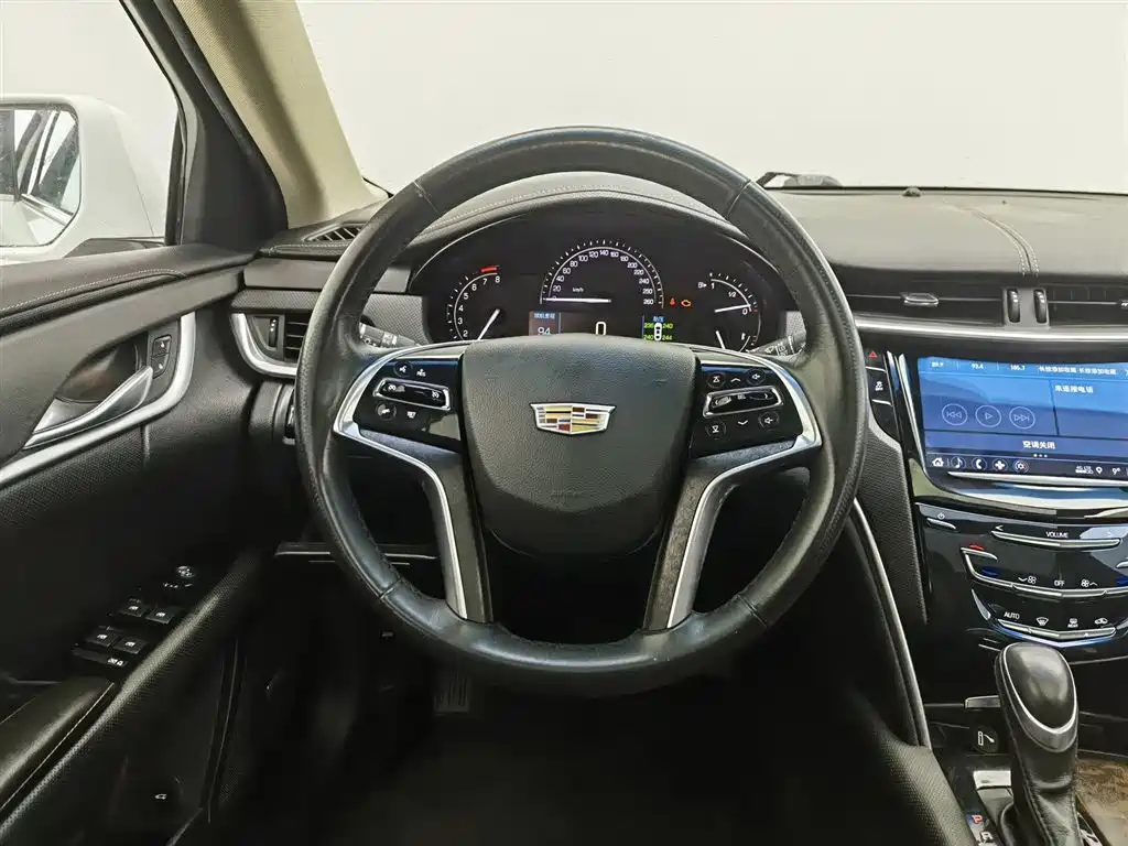 Cadillac XTS 2018 28T Technology фото 11