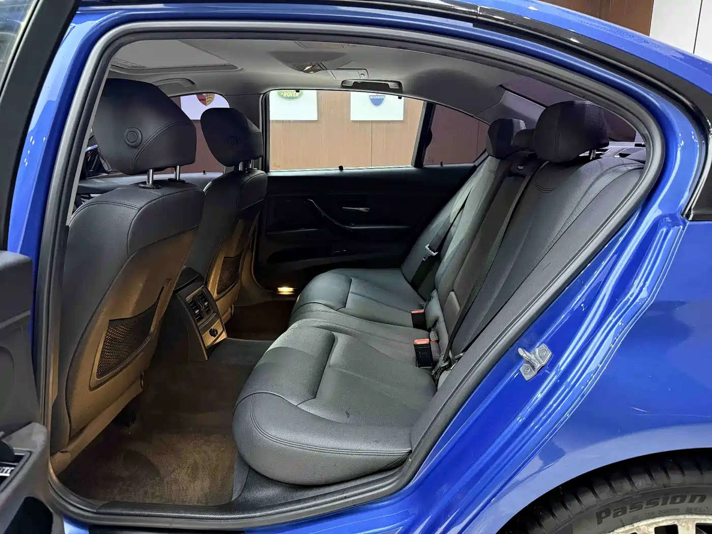 BMW 3 Series 2017 320Li M Sport фото 13