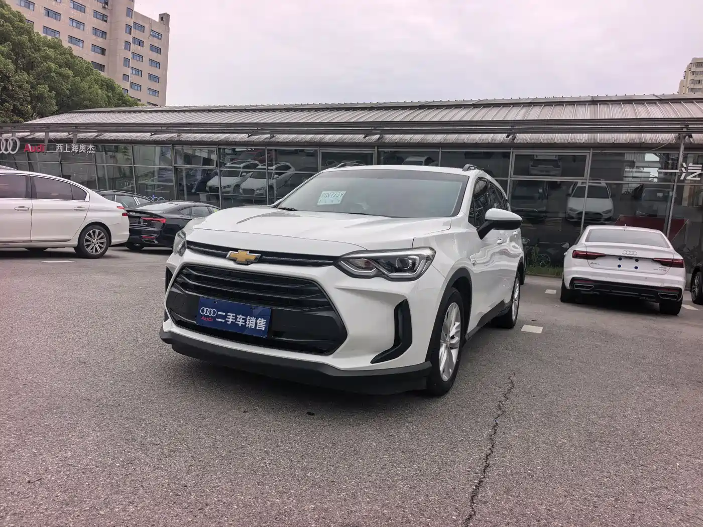 CHEVROLET VOLANDO